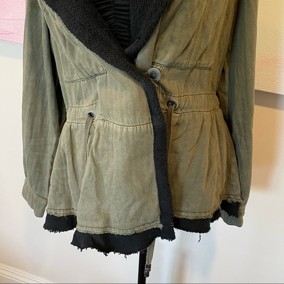 Free People Drawcord Waist Slouchy Jacket Small Olive Green Fleece Interior. - Picture 4 of 11
